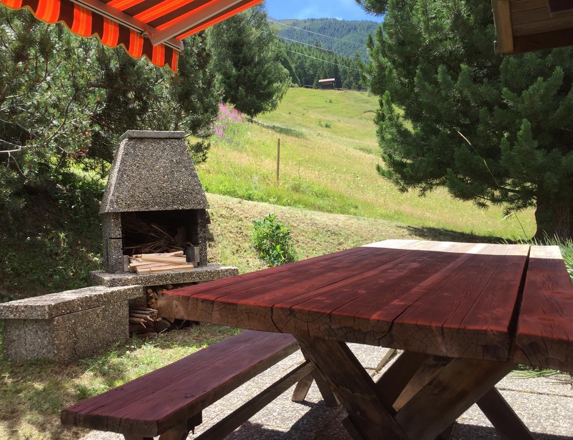Ferienwohnung Im Chalet Firn - Og Burchen Bagian luar foto